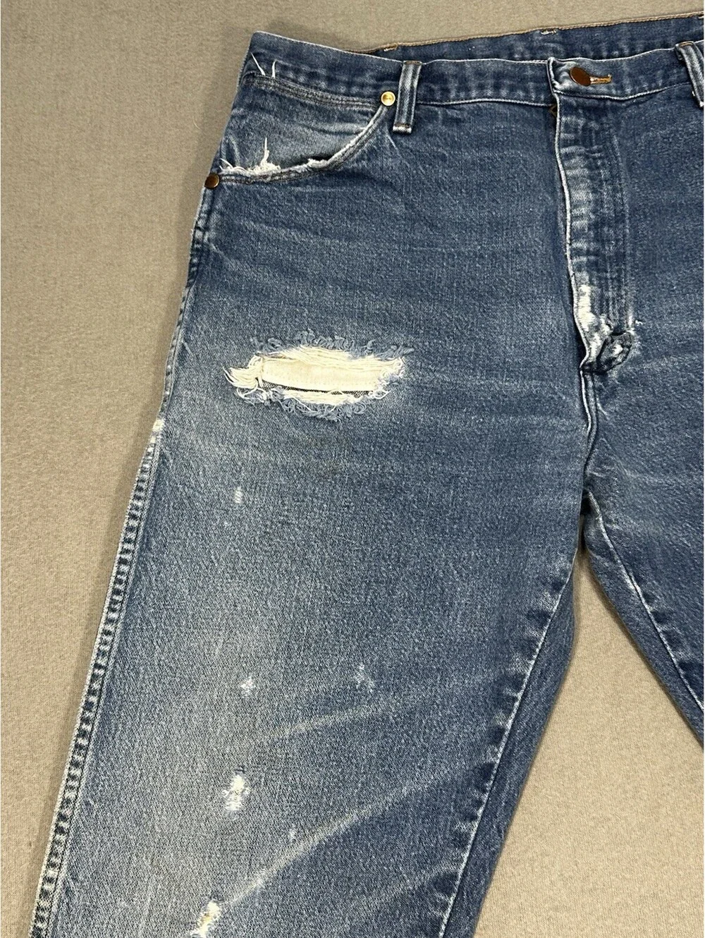 Wrangler 38x33 Made In USA Distressed Jeans Men Blue Vintage Style Denim